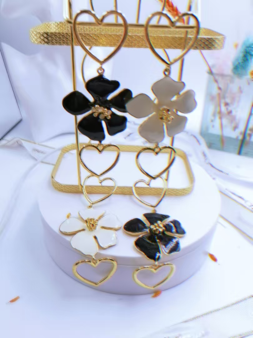 Heart & Flower Double Layer Dangle Earrings