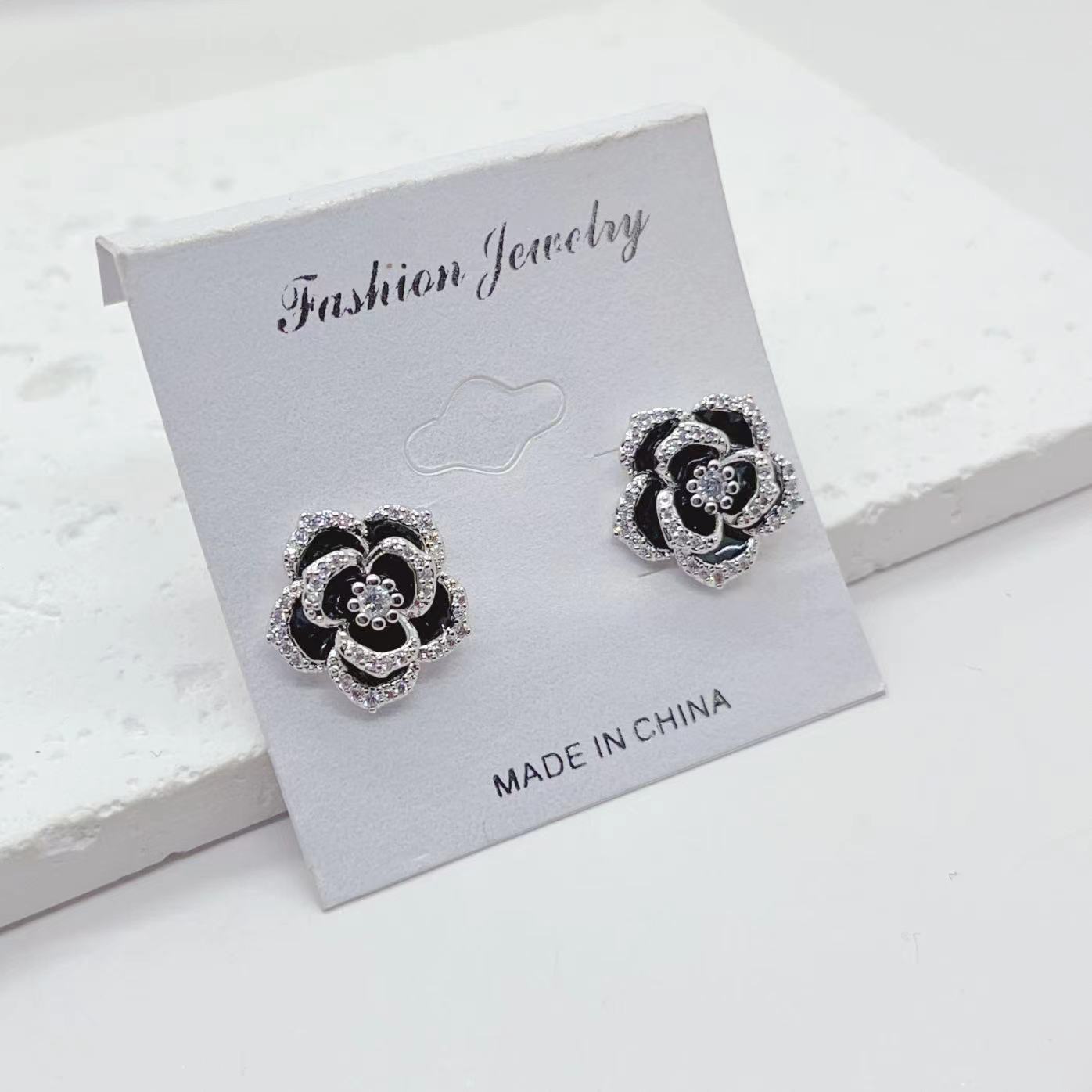 Real Gold Rose Light Luxury Fashionable Earring Necklace