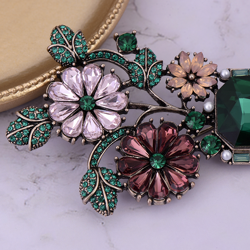 Title 2, Lindo vintage verde strass colorido flores bons...