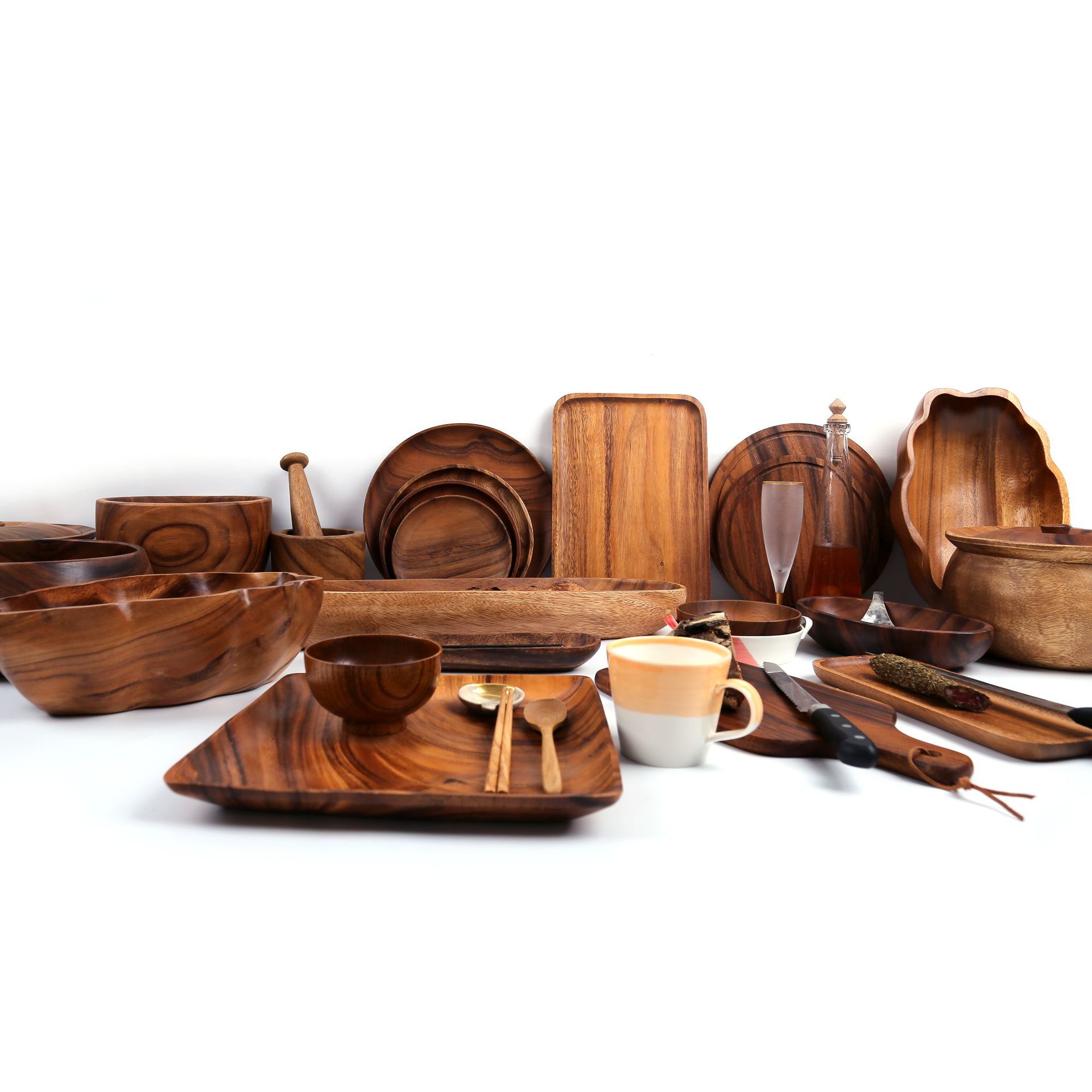 Natural Acacia Wood Bowl And Plate Dinnerware Set - Image 1