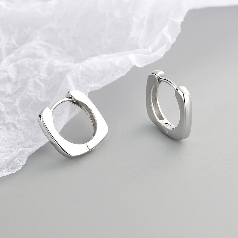 French Retro Geometric Square Metal Earrings Women