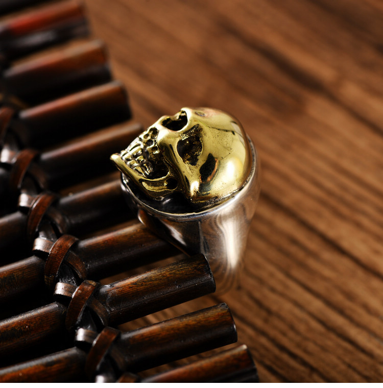S925 Silver Side Domineering Skull Ring Trend