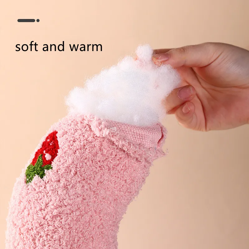 U-shaped Cat Toy Pillow To Protect Cervical Vertebra Pet Sleeping Pillow Soft Sounding Deep Sleep – image 5