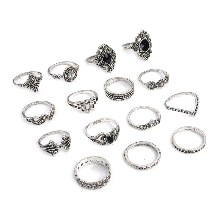 Hollow Lotus And Diamond Drop Ring Set