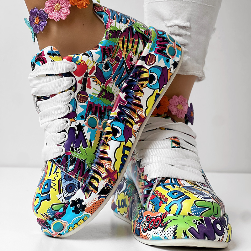 thick-sole lace-up sneakers