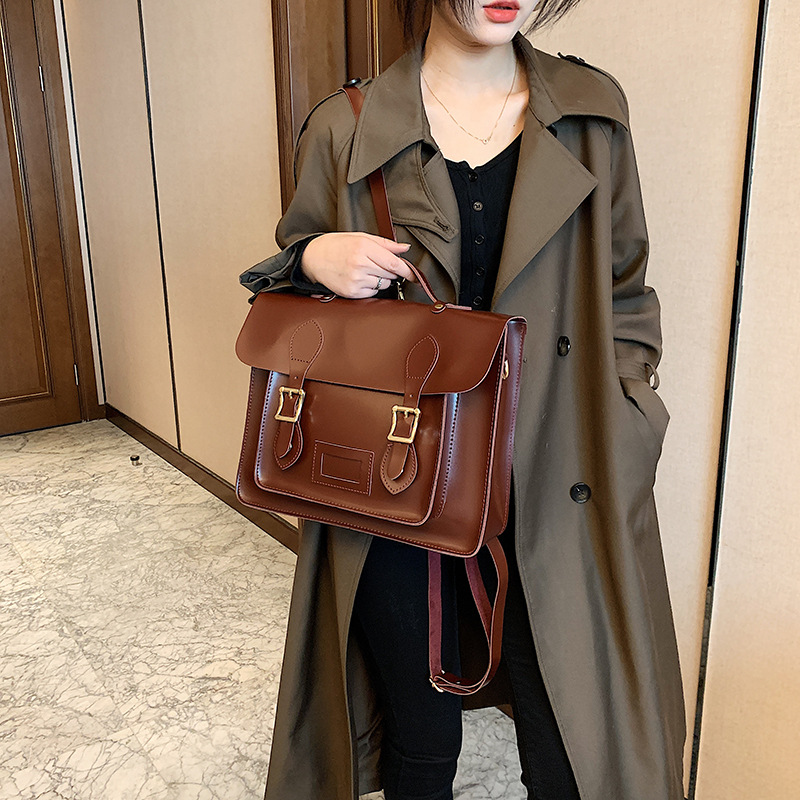New European And American Retro Large Capacity Handbag