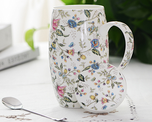 Title 2, Taza de desayuno de porcelana Bone China con ta...