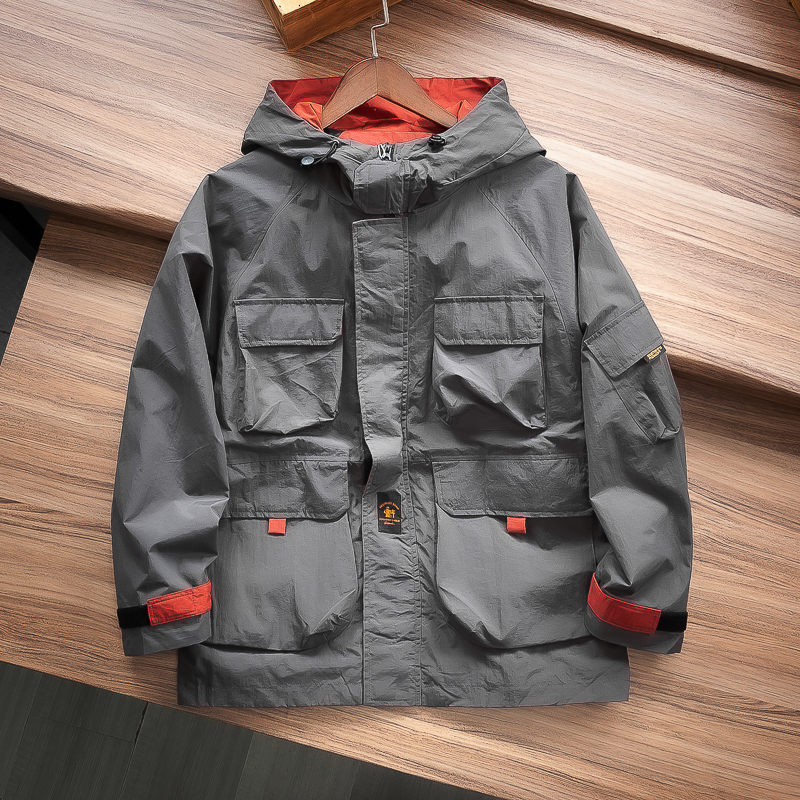 Men's Multi-pocket Hooded Casual Assault Jacket
