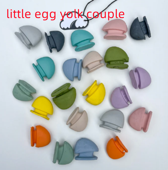 Little egg yolk couple