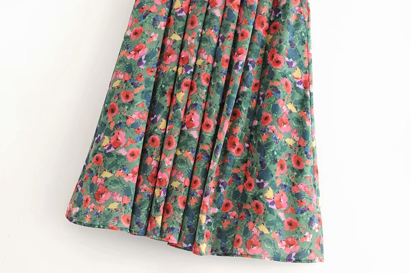 Seaside Resort Style Pleated High Waist Slit Long Skirt