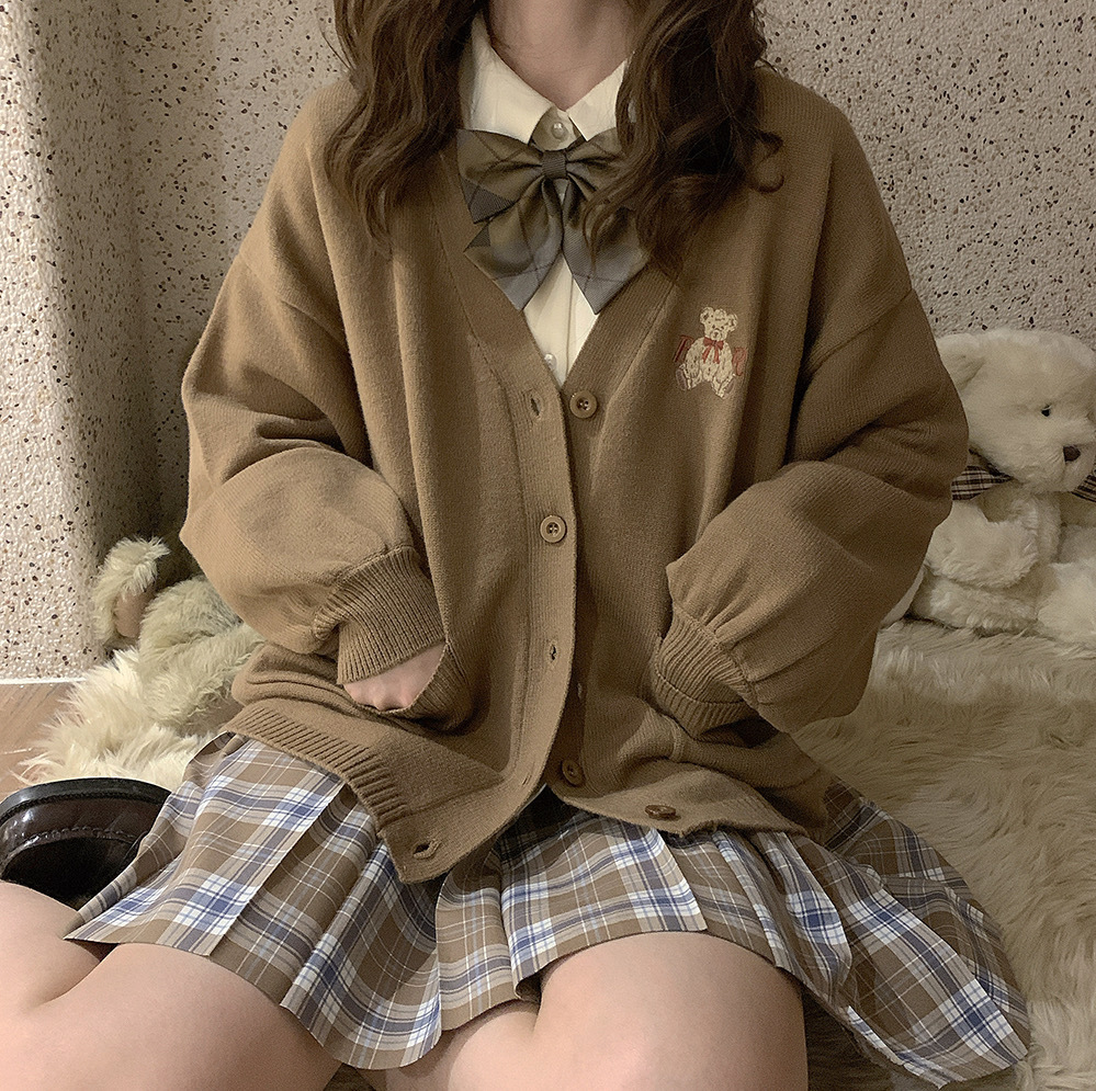 Women's Fashion Retro Embroidery Sweater Cardigan — image 1