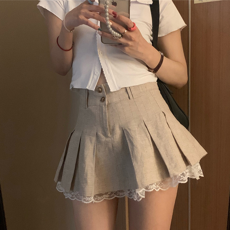Lace Stitching Khaki Small Pleated Skirt