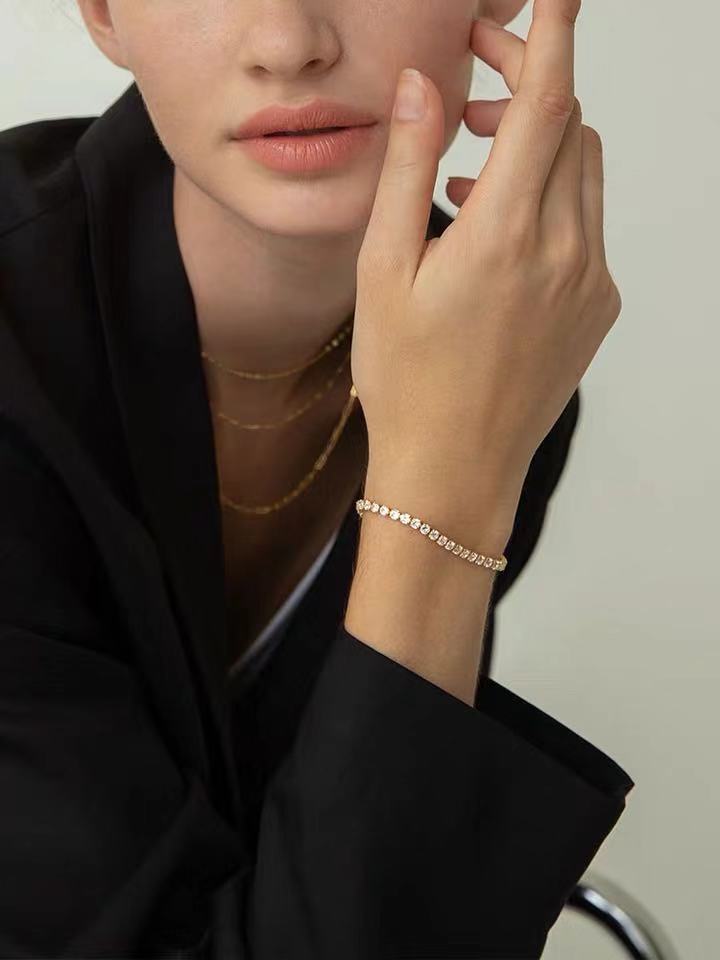 Title 2, Elegante pulsera de circonitas minimalista para...