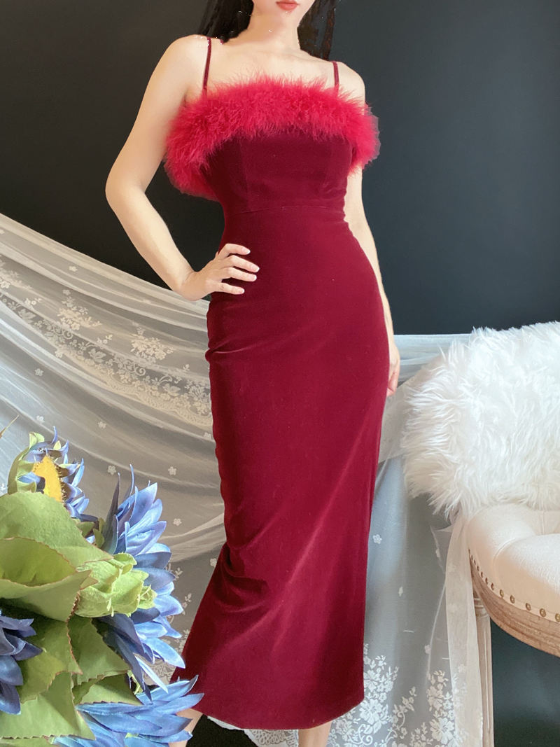 Velvet Slim-Fit Suspender Long Dress, picture 4 of 6