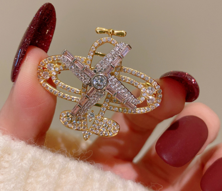 Gold-Plated Aircraft Brooch, picture 4 of 5