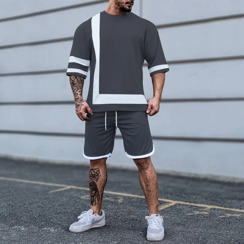 New Men's Colorblock Crew Neck Short-sleeved Shorts Suit