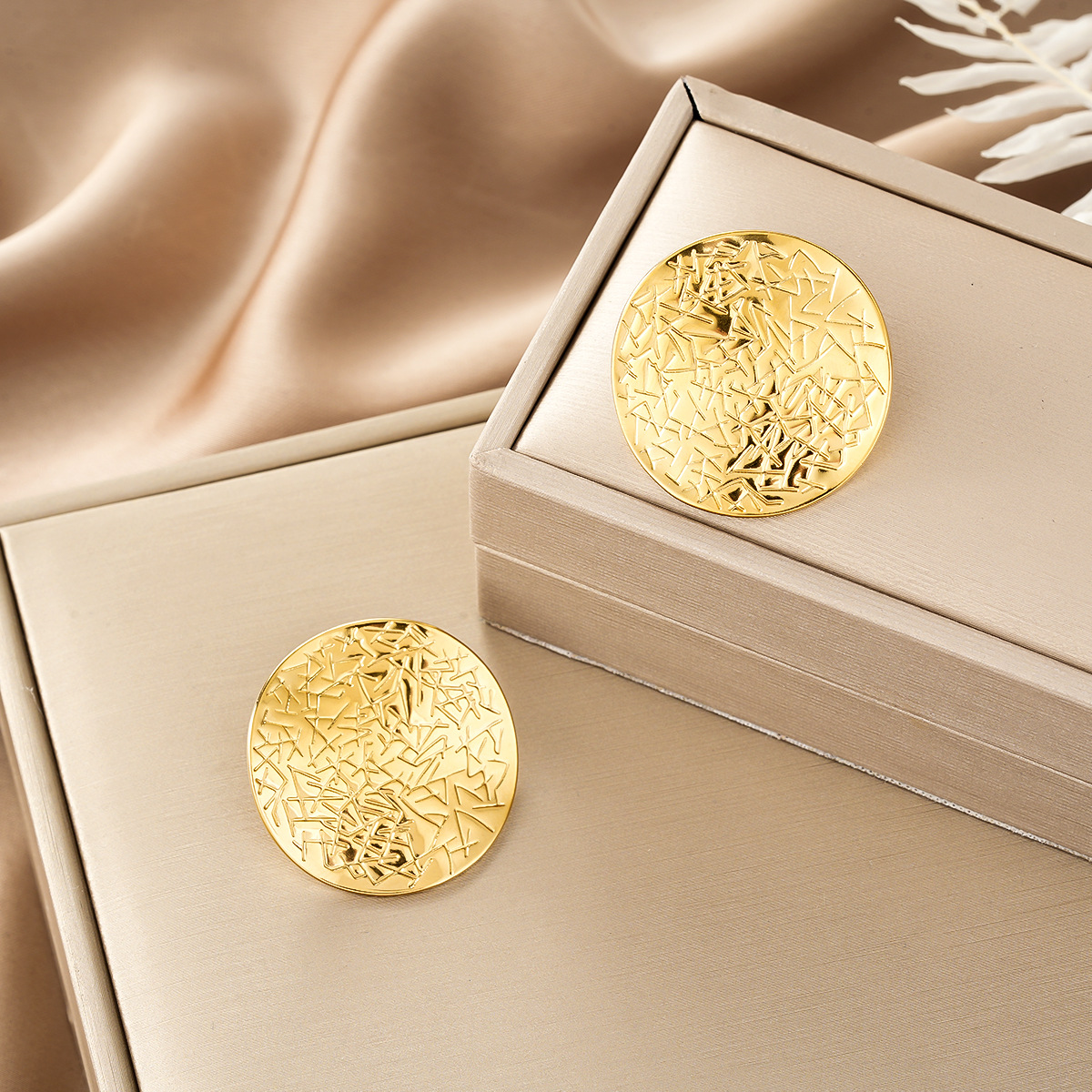 Style 42-1 Pair preview