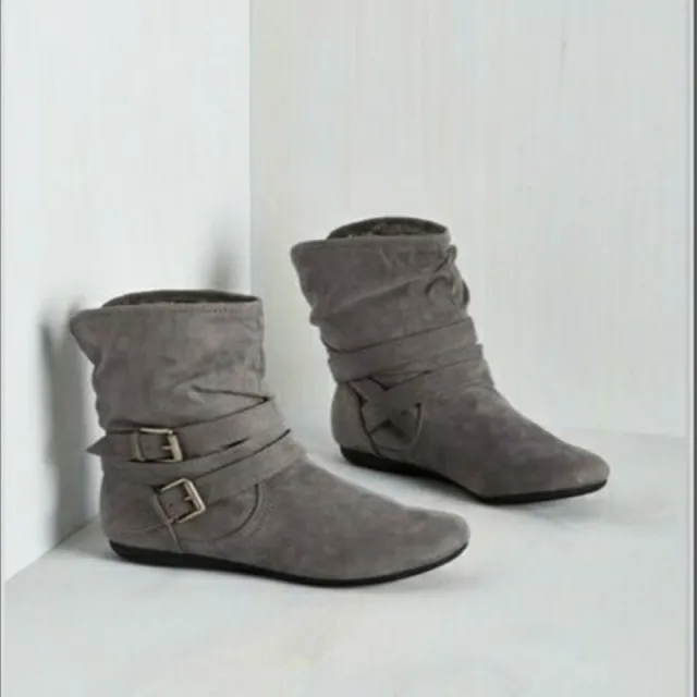 Women's Cotton And Velvet Ankle Boots Padded Shoes Flat Buckle Grey - Shop at LoveMi