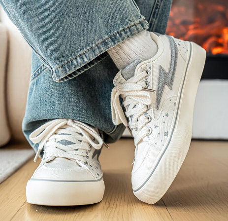 Star Decorated Lace-Up Sneakers