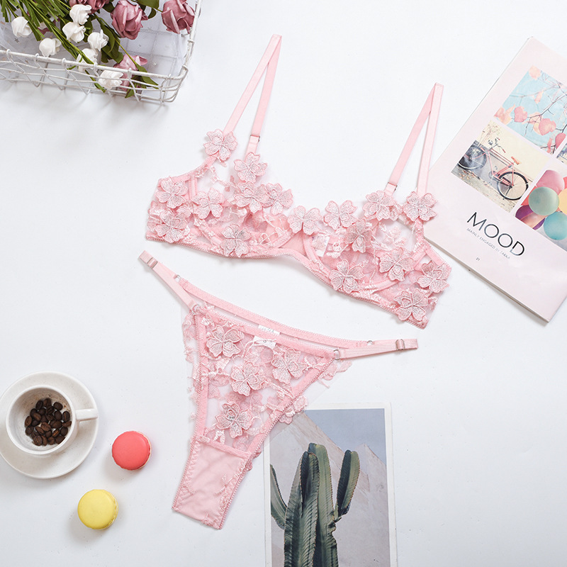 Title 8, Conjunto de lingerie sexy bordada com flores e ...