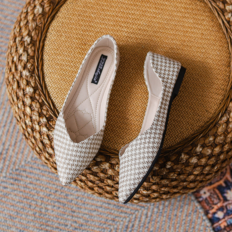 Women's All Match Shallow Mouth Pointed Toe Shoes