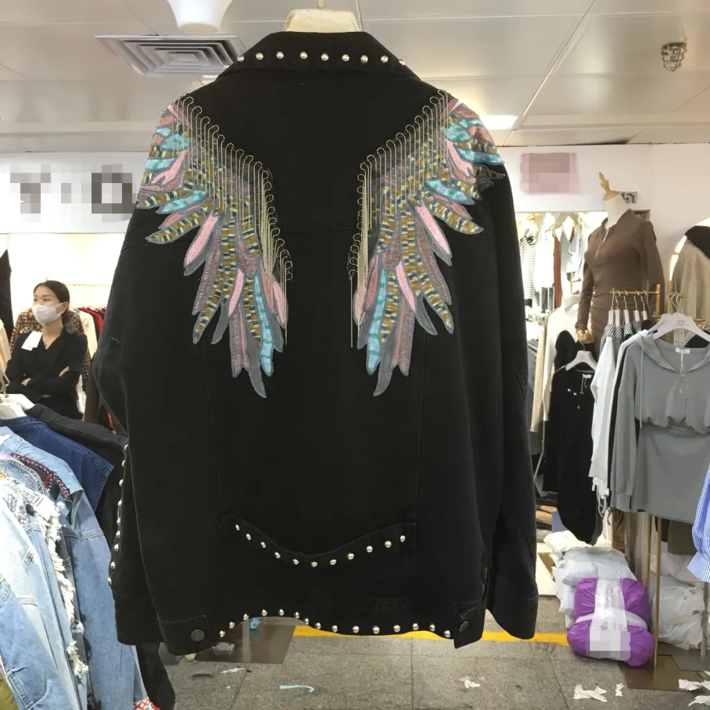 Loose Look Skinny Wing Embroidered Fringe Jean Coat - Black