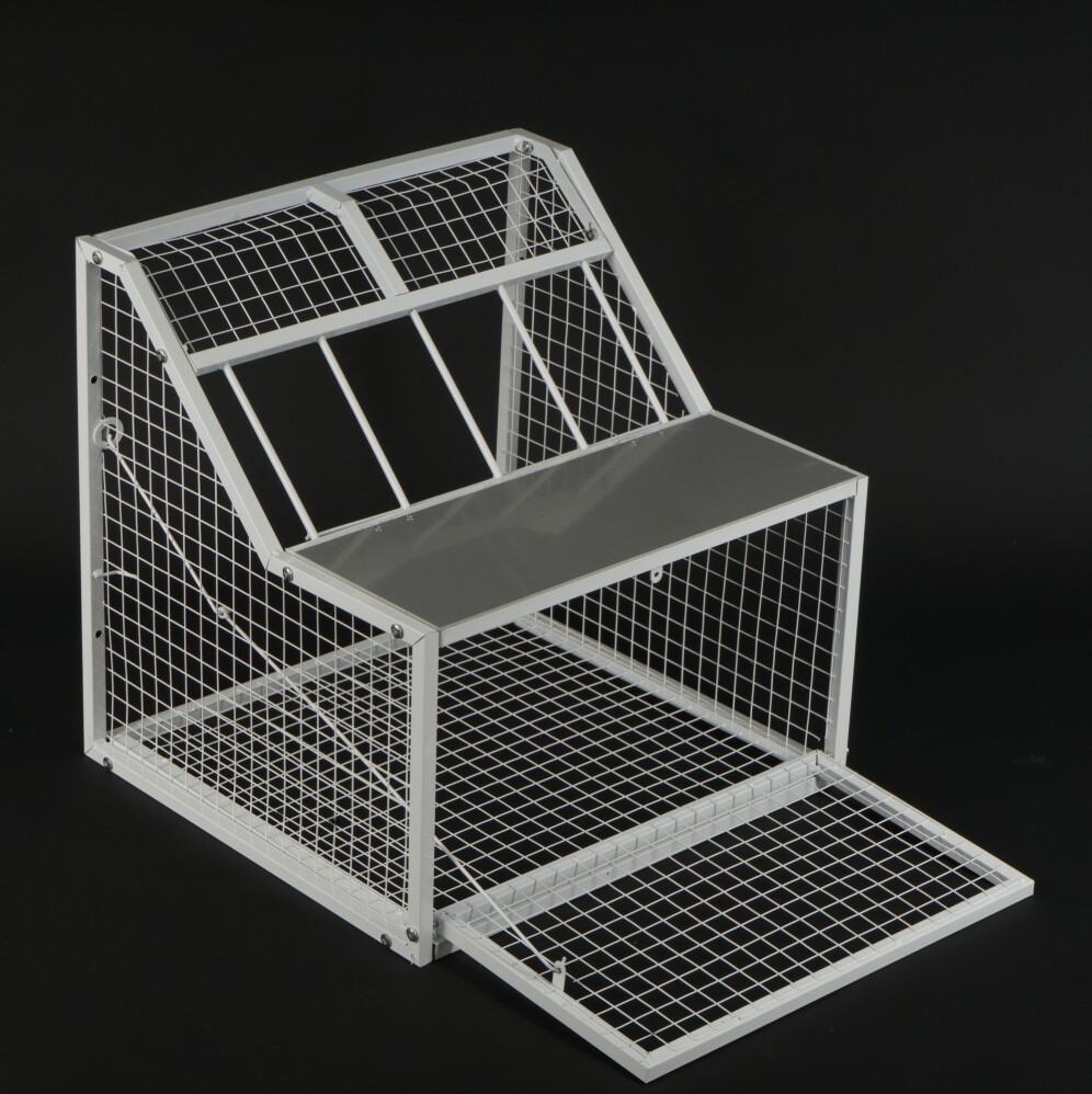 Pigeon Loft Door Removable Trap Door 4 Inlet Pigeon Entry
