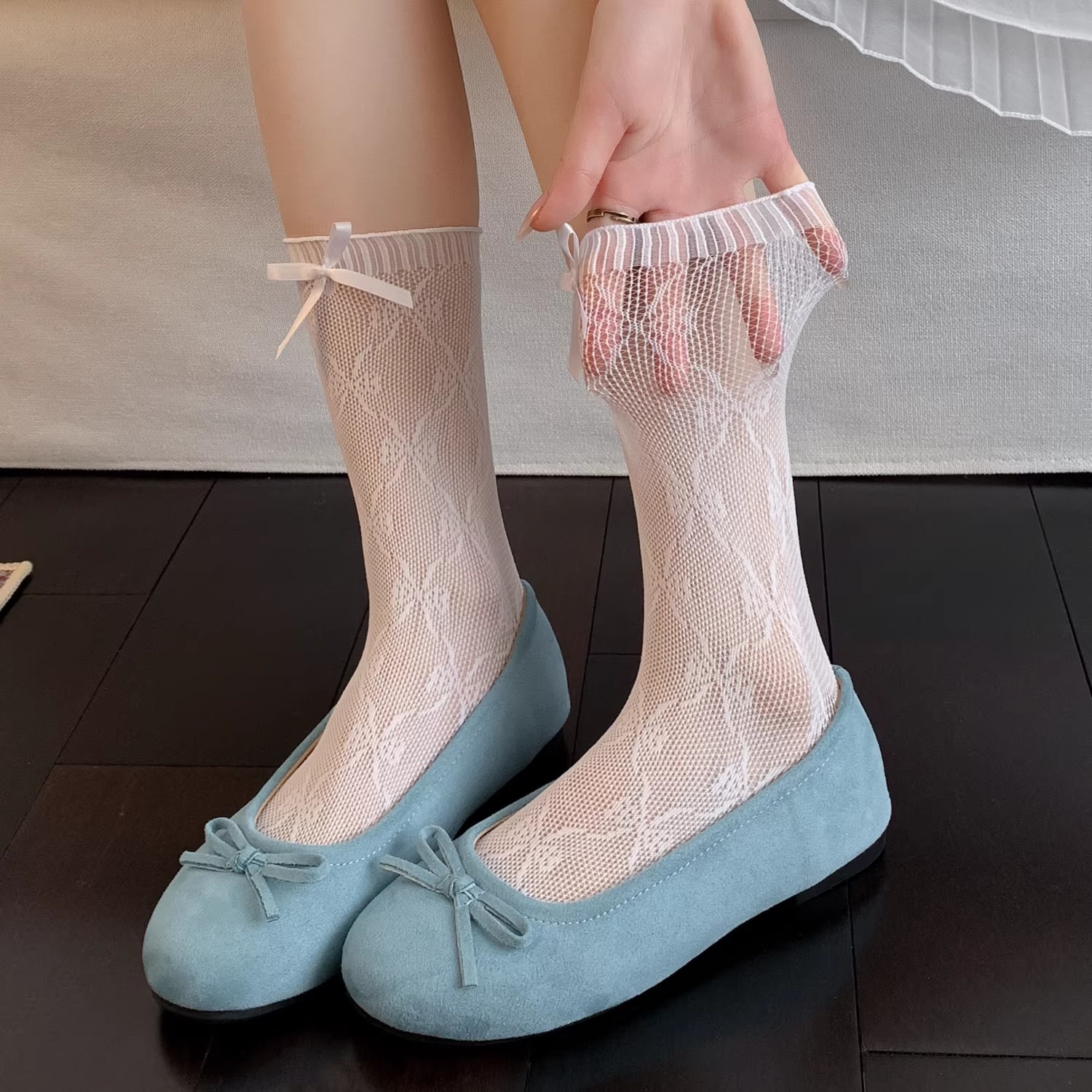 Comfortable Coquette Lace Slouch Socks, Mid-Calf Bow