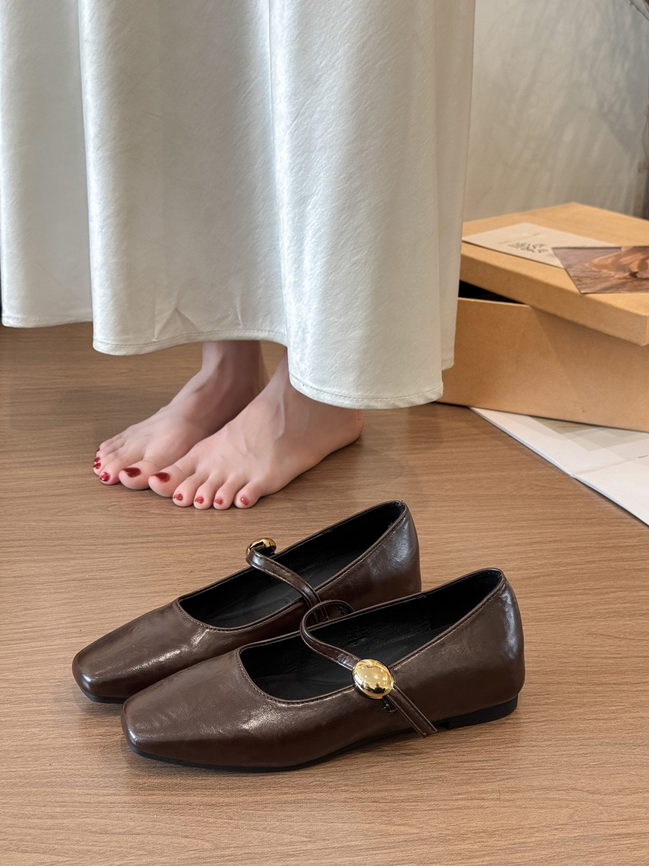 PU Mary Jane Flats, picture 4 of 6