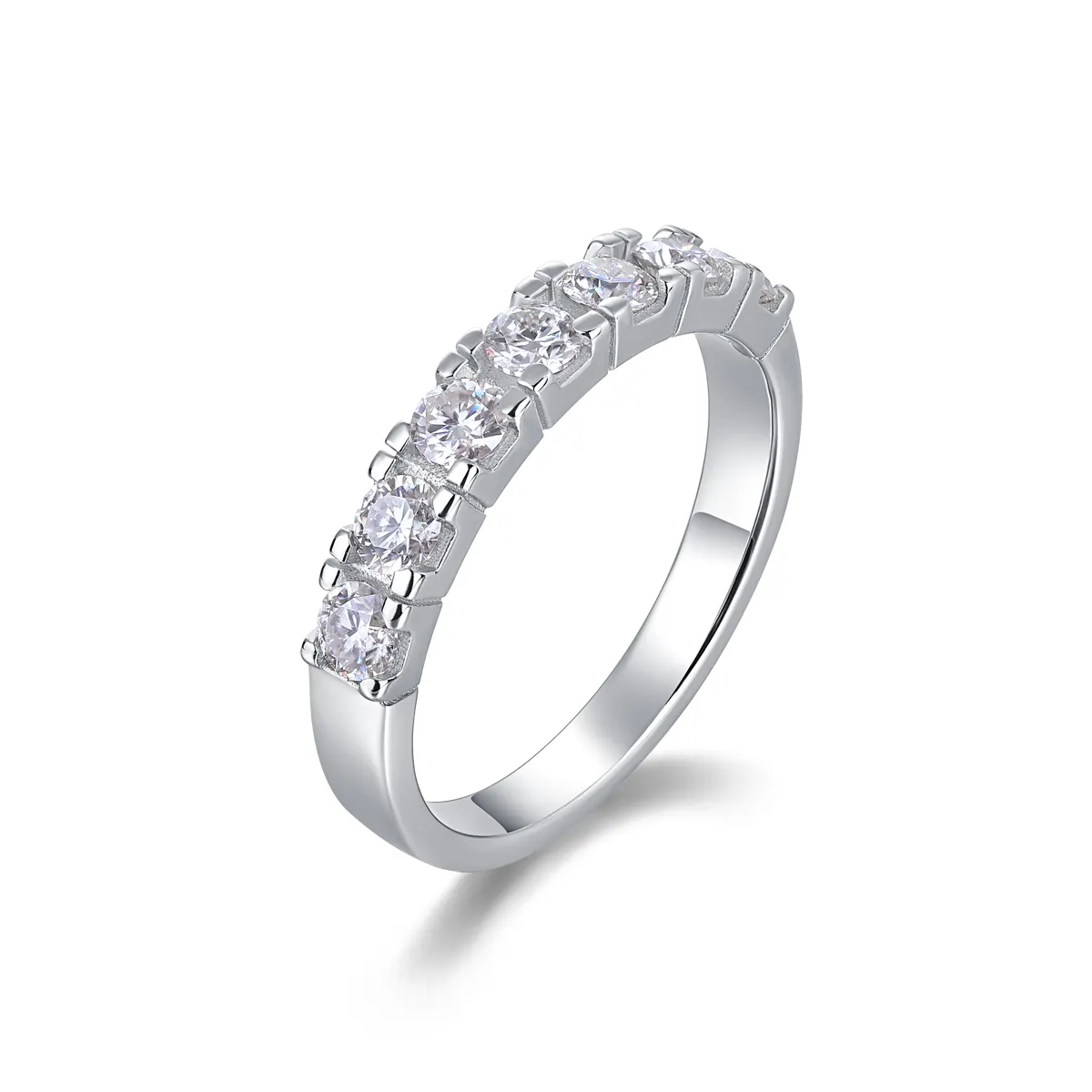 S925 Silver 1.7g Platinum Plated Moissanite Ring