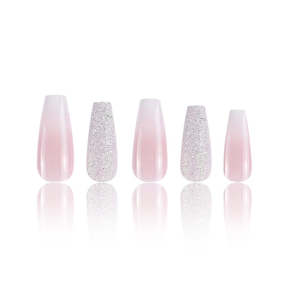 Upgrade Your Appearance.24-piece Long-style Coffin-shaped Gradient Light Pink Sequin Fashionable Lady's Nail Art Set.Suitable For Parties,dances Or Daily Wear.Long Press The Nail.