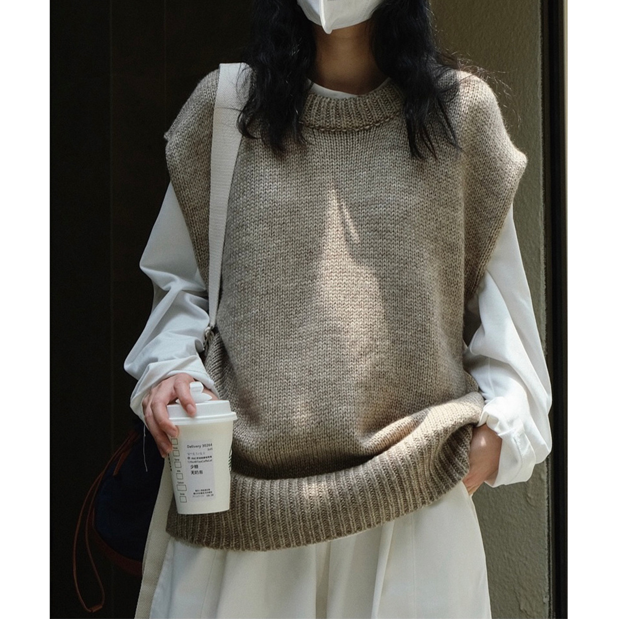 villane ümmarguse kaelusega kootud vest, vintage stiil