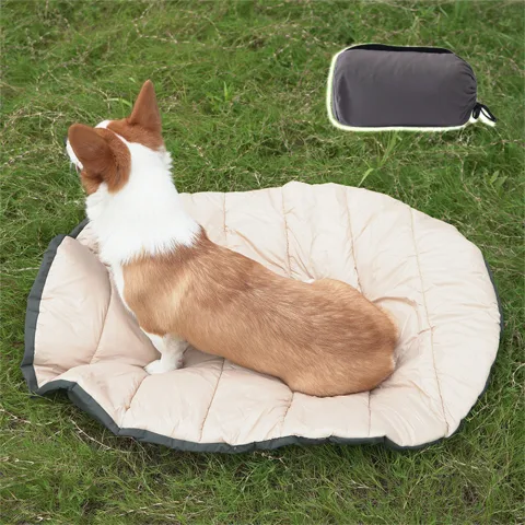 Outdoor Storable Pet Travel Pad Waterproof and Lightweight