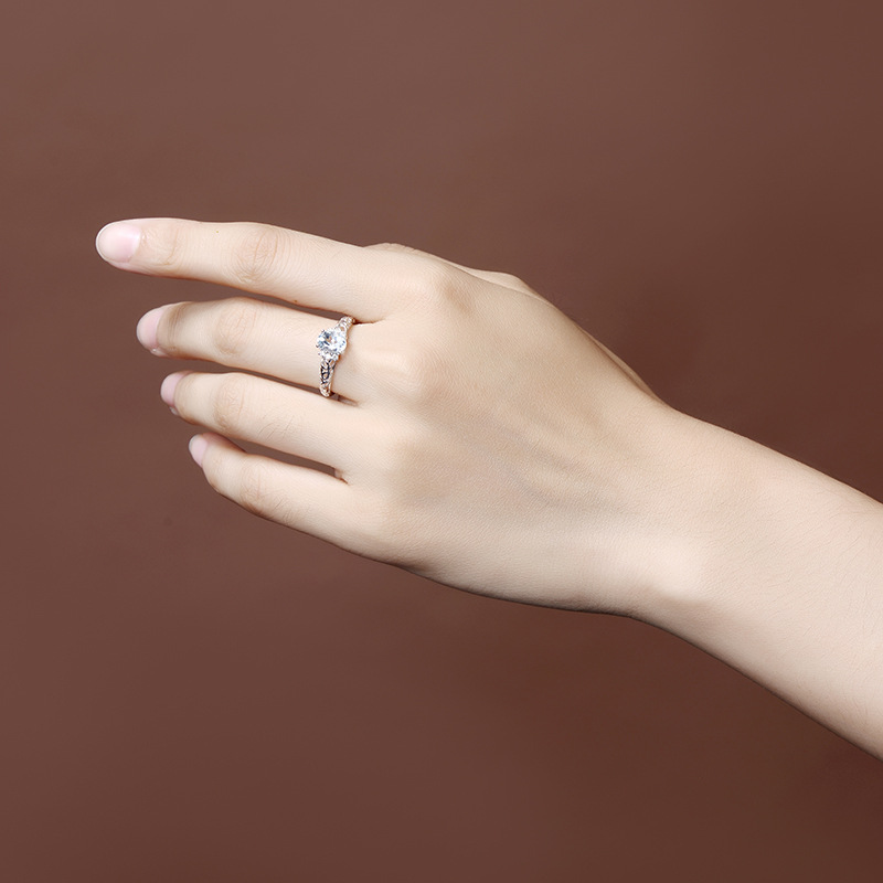 New Temperament Oval Light Sky Blue Ring