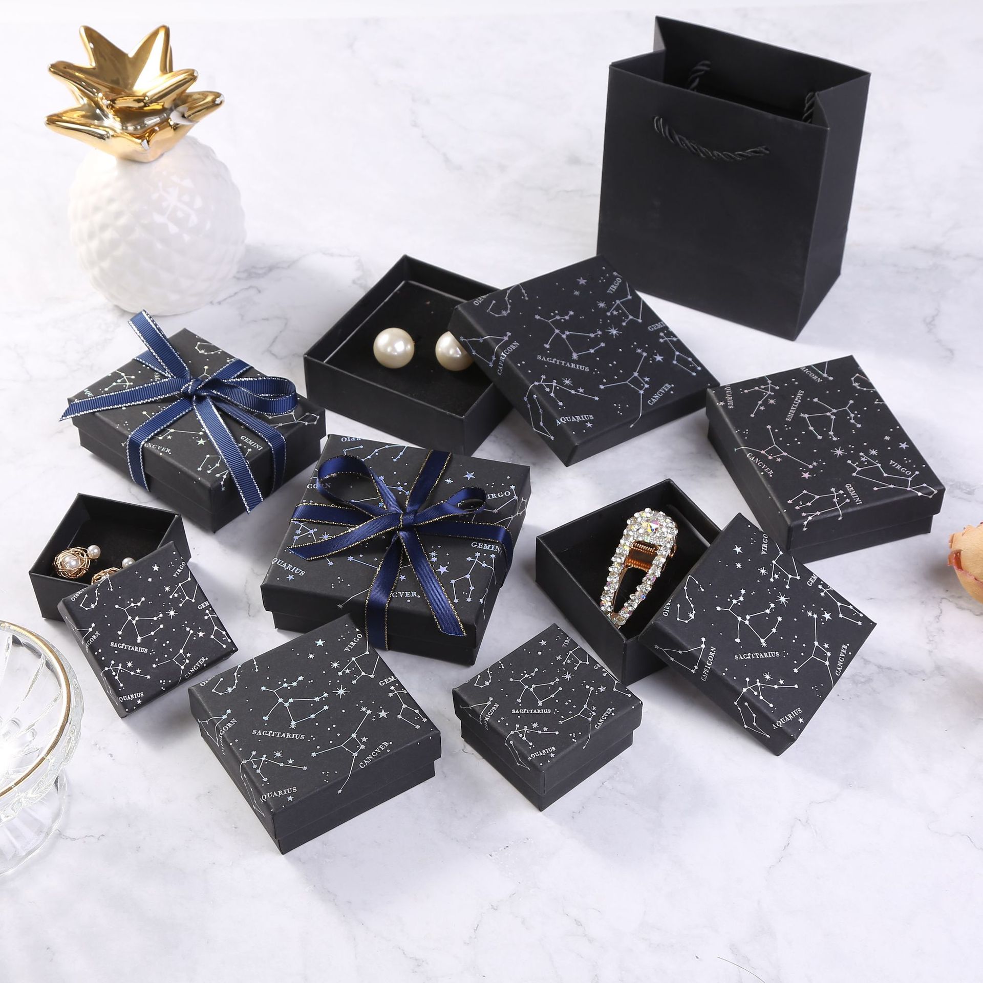 Title 1, Constellation earring box