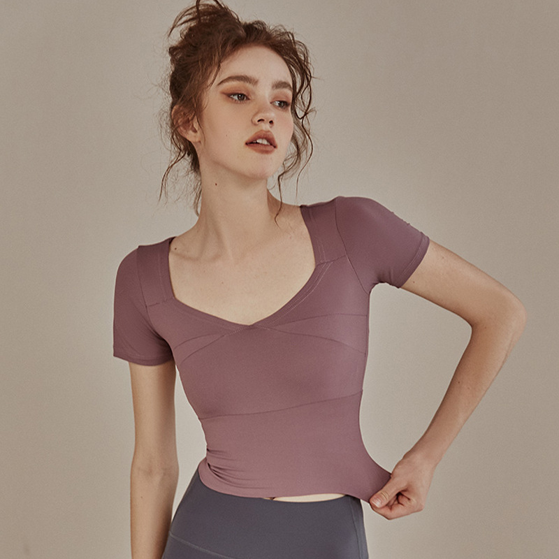 بلوزة يوجا نسائية بتصميم ضيق وأكمام قصيرة سريعة الجفاف للتمارين الرياضية