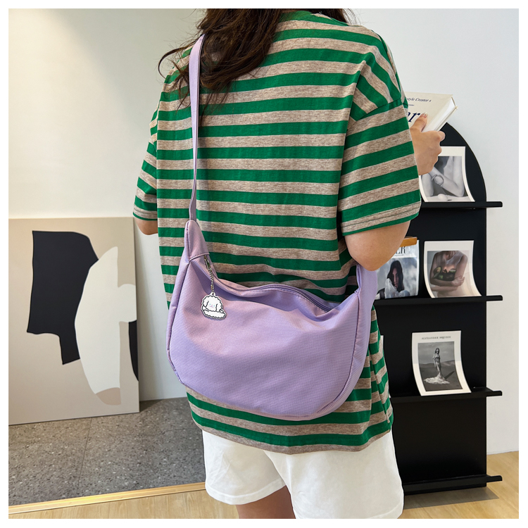 Title 4, One Shoulder Bag Simple Solid Color Dumpling Vi...