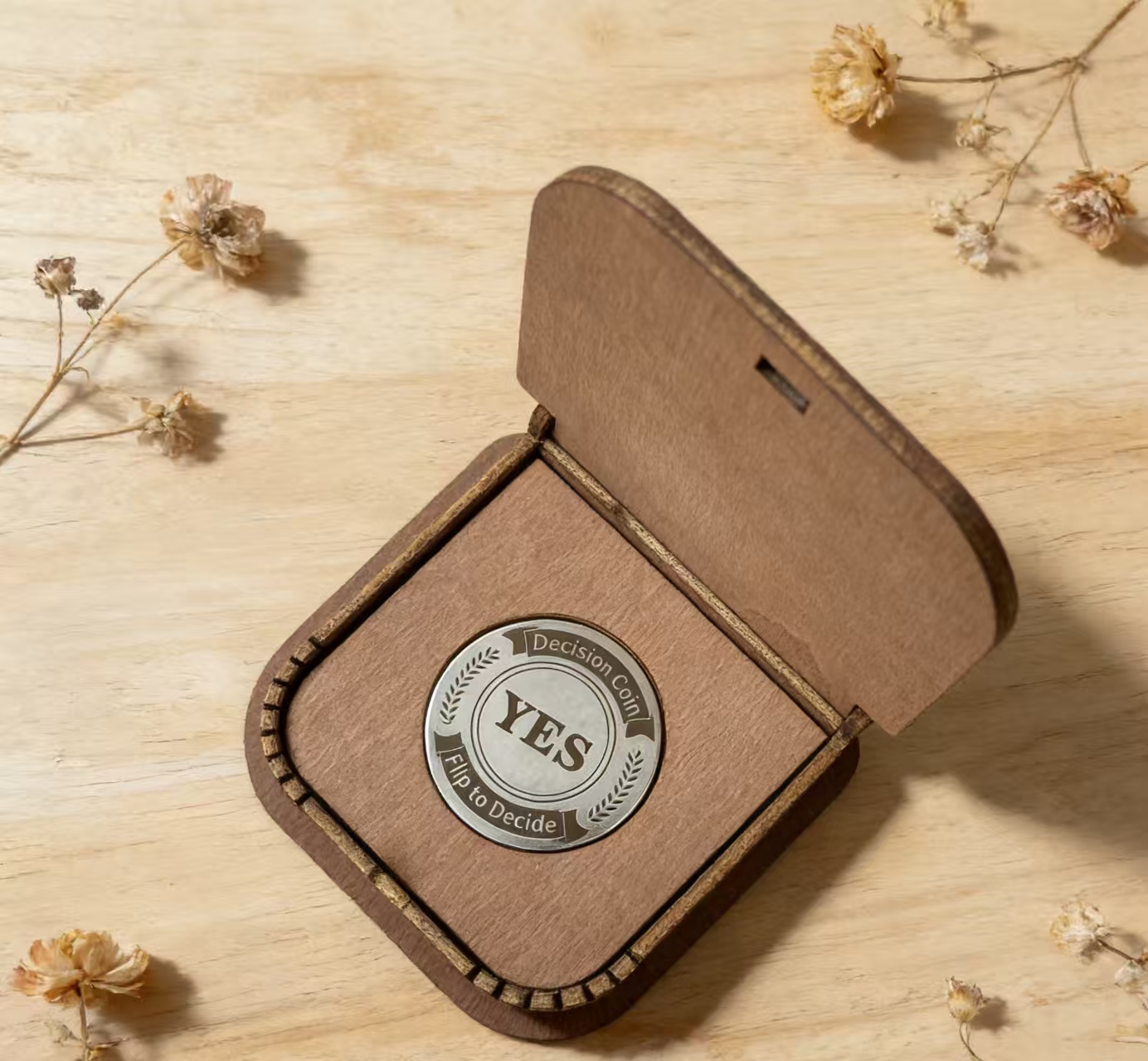 Creative Gift Decision Coin, Retro Square Wooden Decision Maker, Custom Solid Wood Gift Box, Desktop Ornament view 4