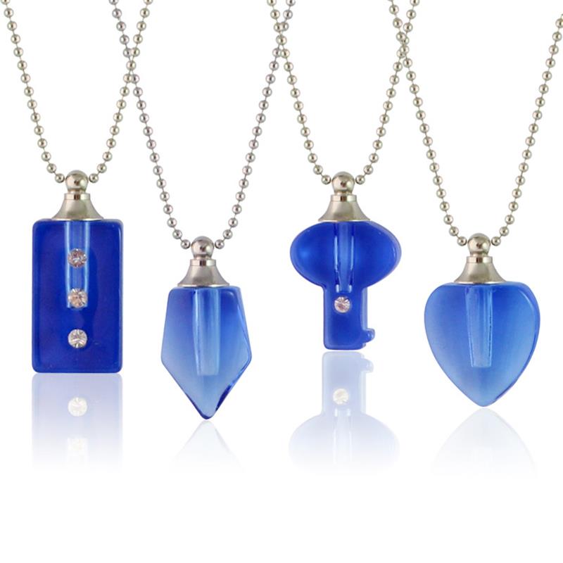 Openable Twisted And Divided Blue Crystal Bottle Necklace