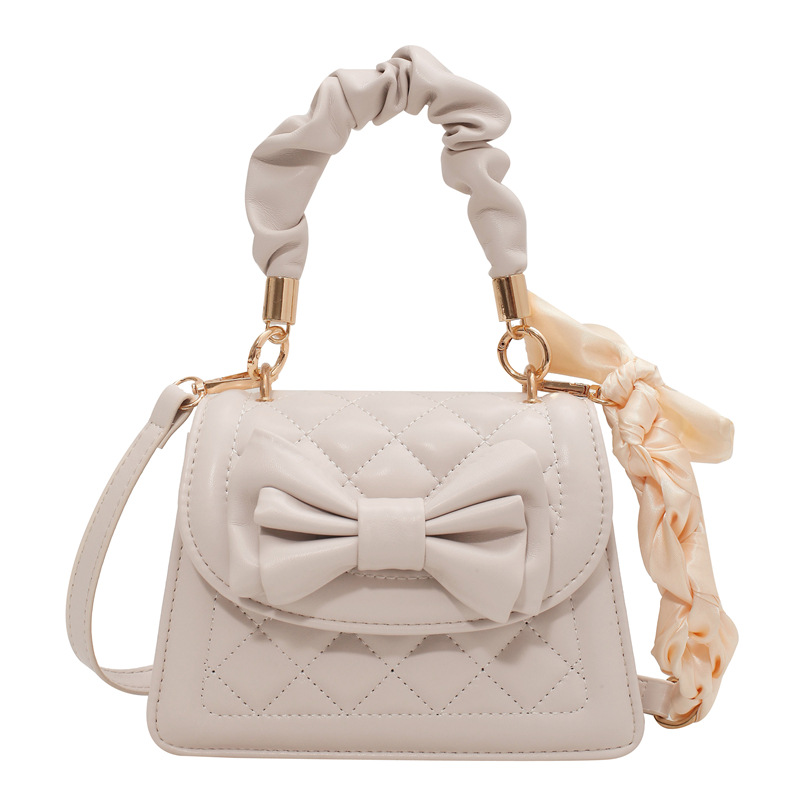 Fashion Lingge Embroidered Thread Shoulder Bag — image 1