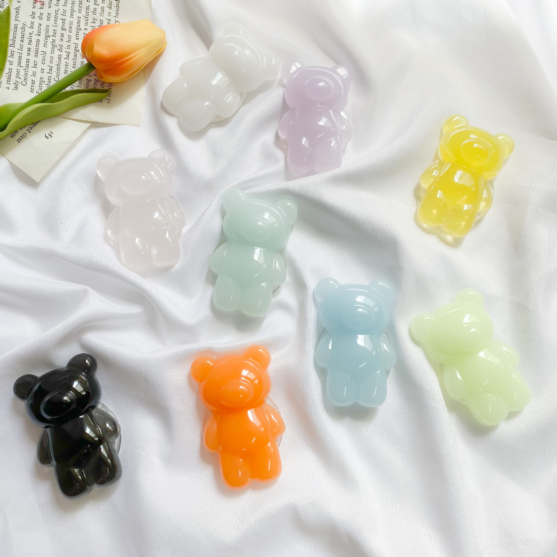Epoxy Three-dimensional Bear Mobile Phone Airbag Bracket Transparent Paste Retractable Ins Wind Ring Buckle - Image 8