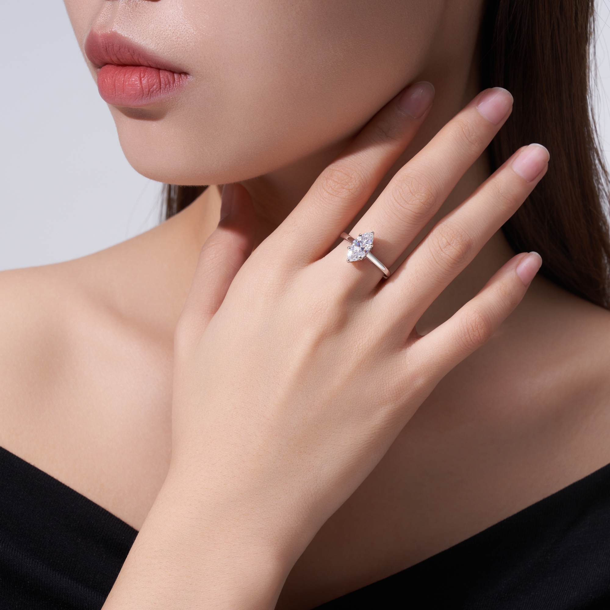 Luxury Fashionable Affordable Trend Jewelry Silver Ring Set With Top-Quality Moissanite, S925 Silver With Platinum Plating