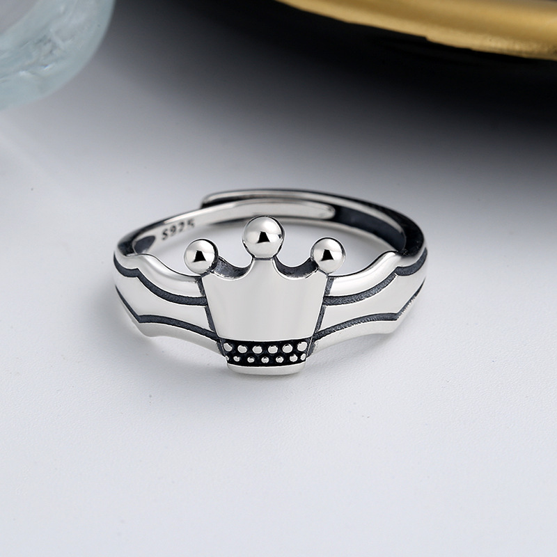 Vintage Princess Crown Ring In Sterling Silver