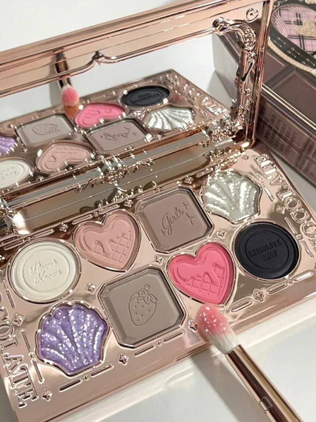 Eye Shadow With Eight Color Highlights Devil Girl Store - Shop at LoveMi