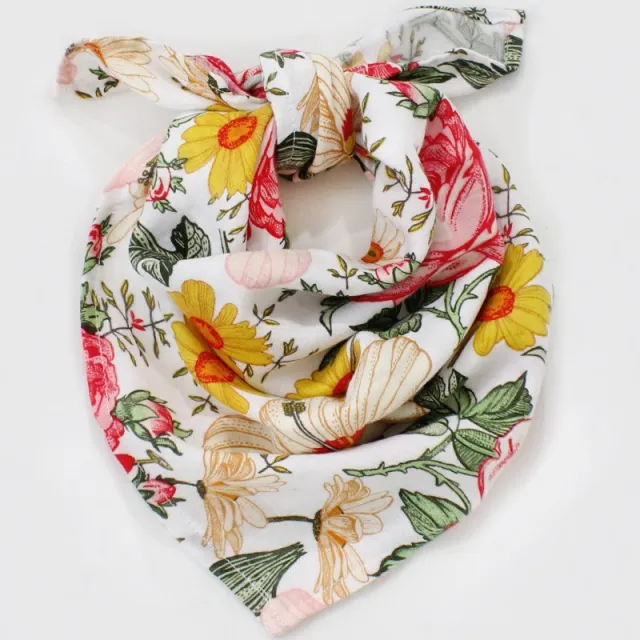 Double Layer Bamboo Cotton Gauze Small Square Towel Red Flower Sea - Shop at LoveMi