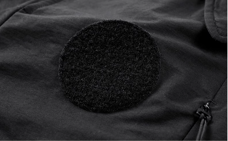 جاكت فضفاض بتصميم متعدد الجيوب