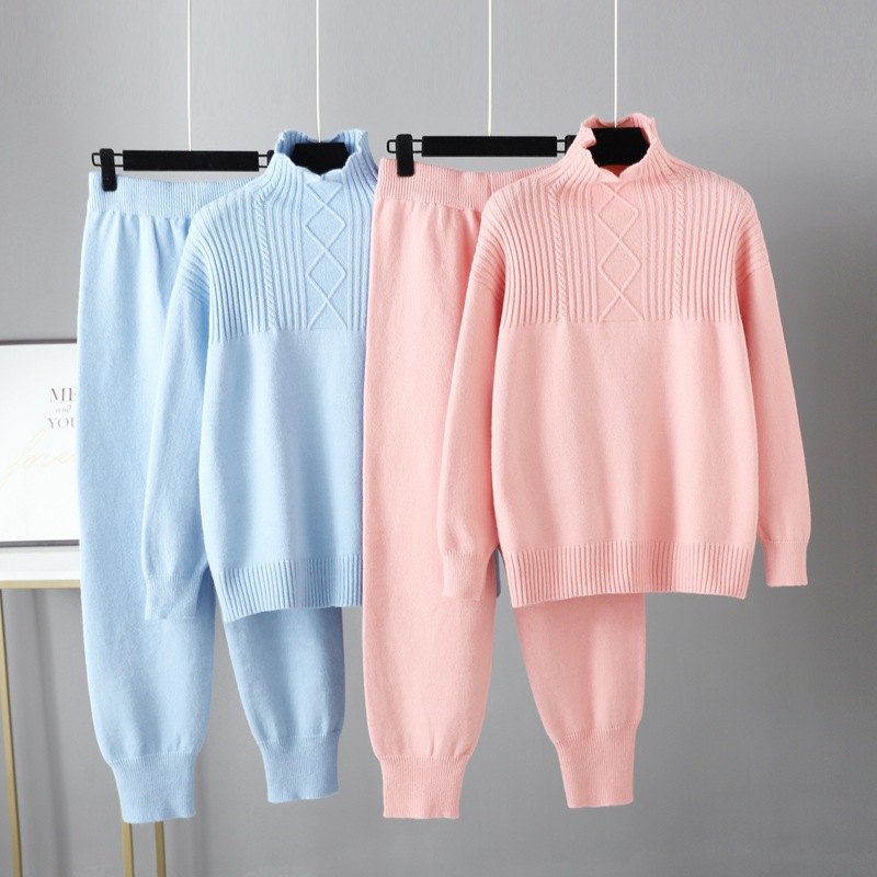 Women's Fashionable And Versatile Knitted Pants Set