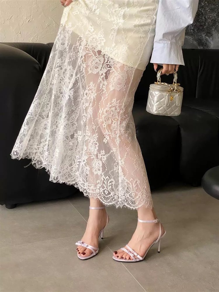 Sharp Pointed, Slender Heel, High Heels Exude A Slimming And Slender Temperament, With A Single Button Open Toed Women's Sandals