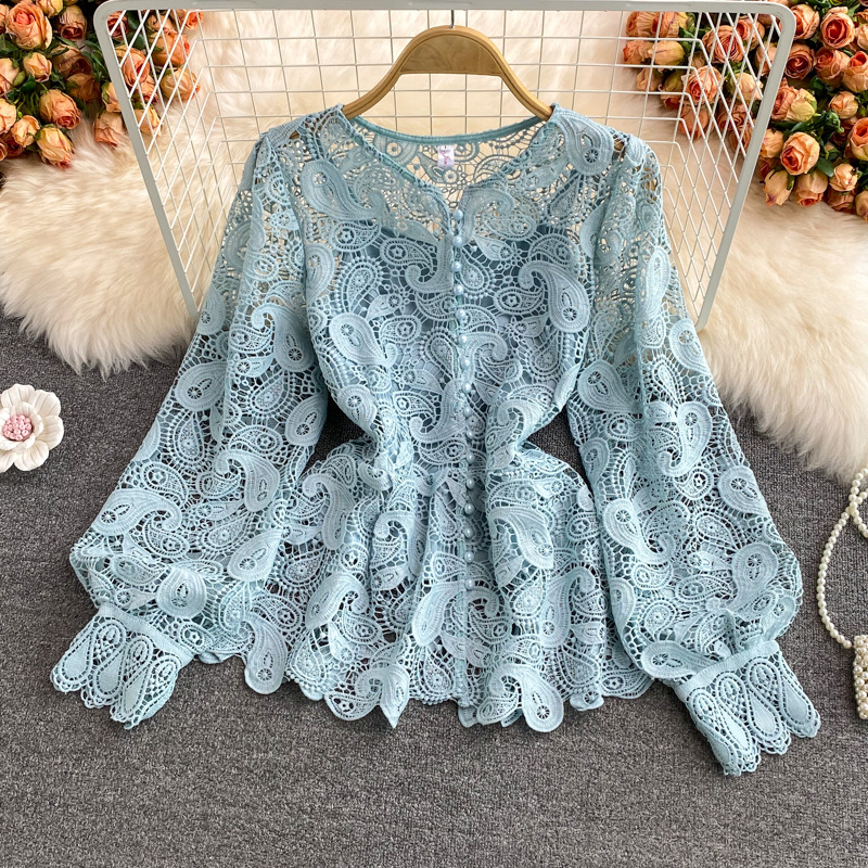 New Retro Style Round Neck Hollow Crochet Lace Shirt