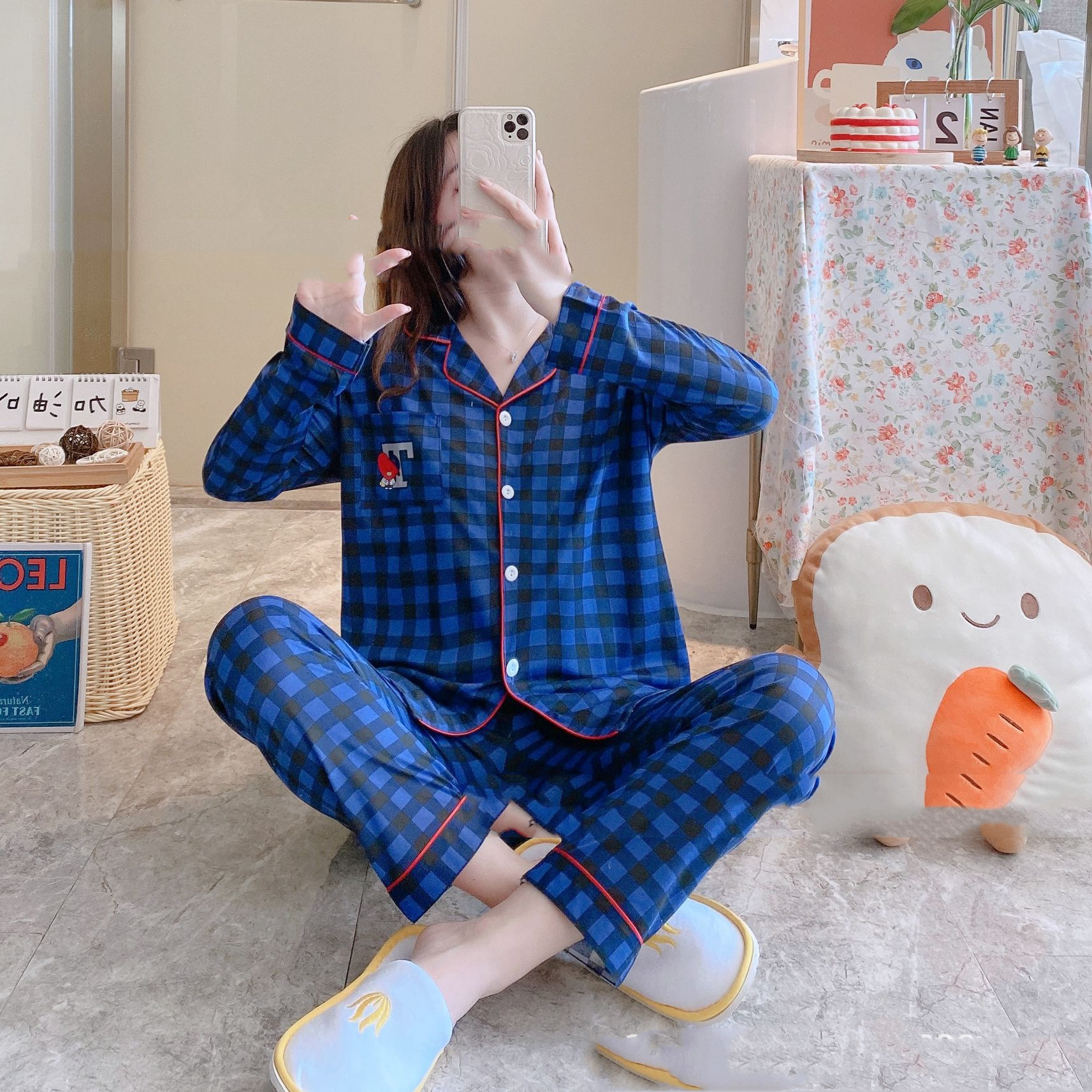 Title 2, Pajamas Women